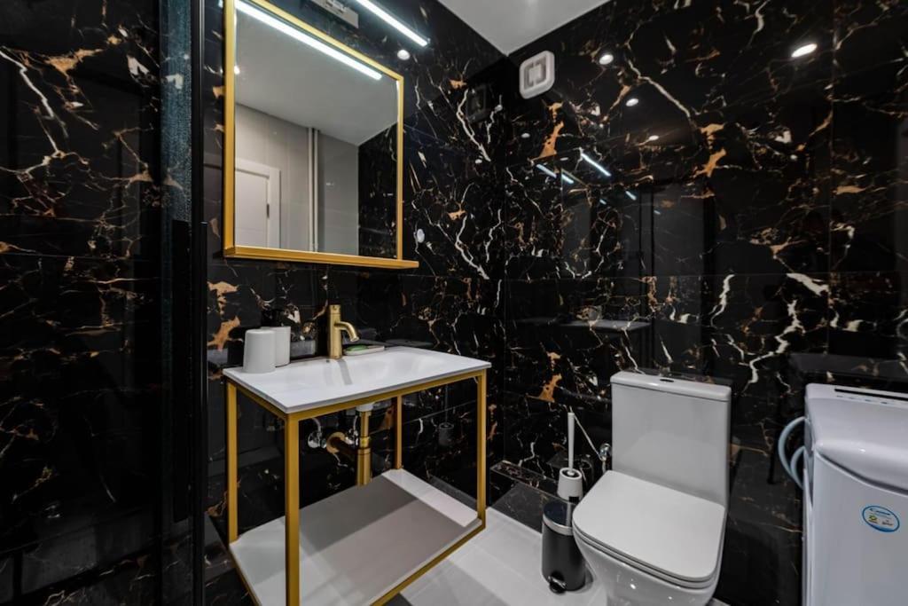 Apartament Athens Downtown Cozy Luxury Nest Zewnętrze zdjęcie