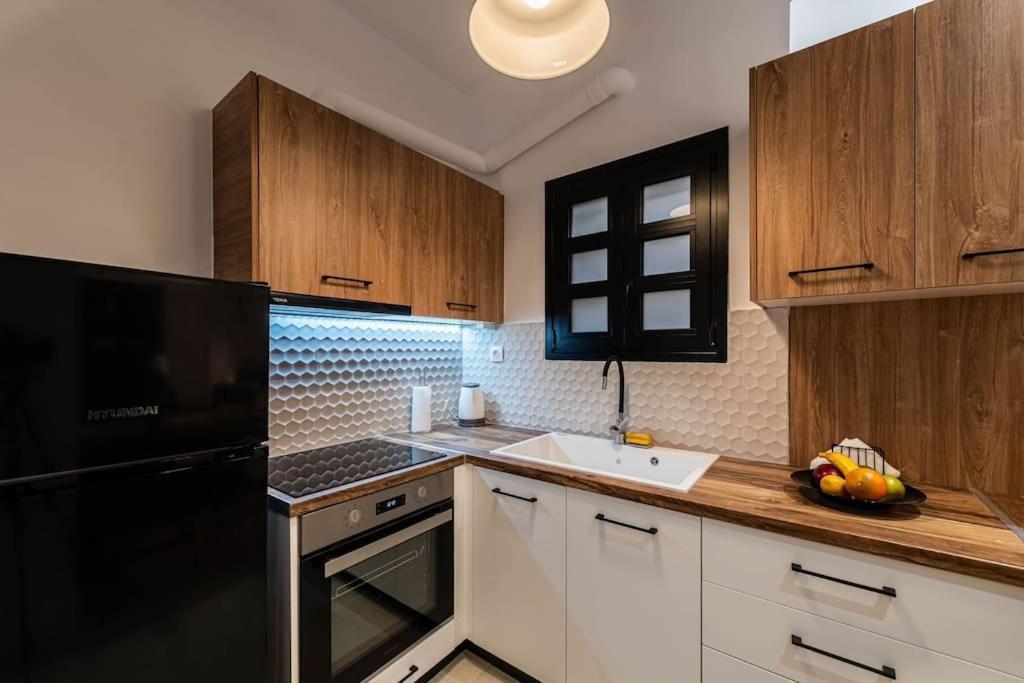 Apartament Athens Downtown Cozy Luxury Nest Zewnętrze zdjęcie